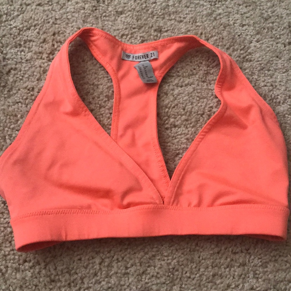 Sports bra
